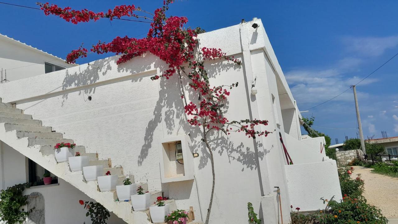 Apartments Denis คซามิล ภายนอก รูปภาพ